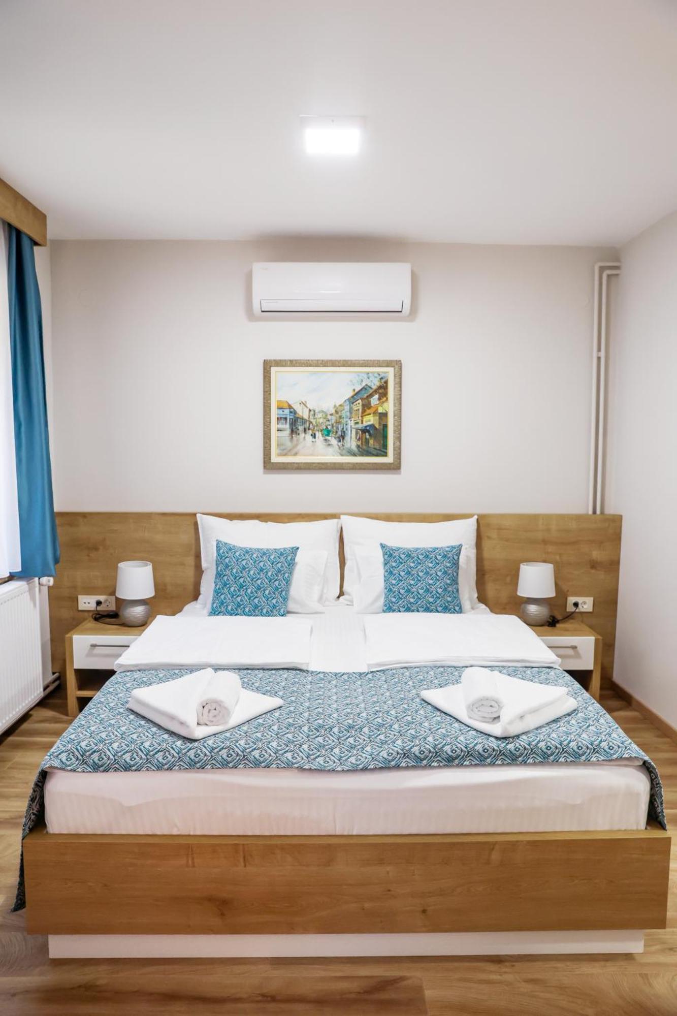 Grand Park Rooms & Apartments Čačak Eksteriør bilde
