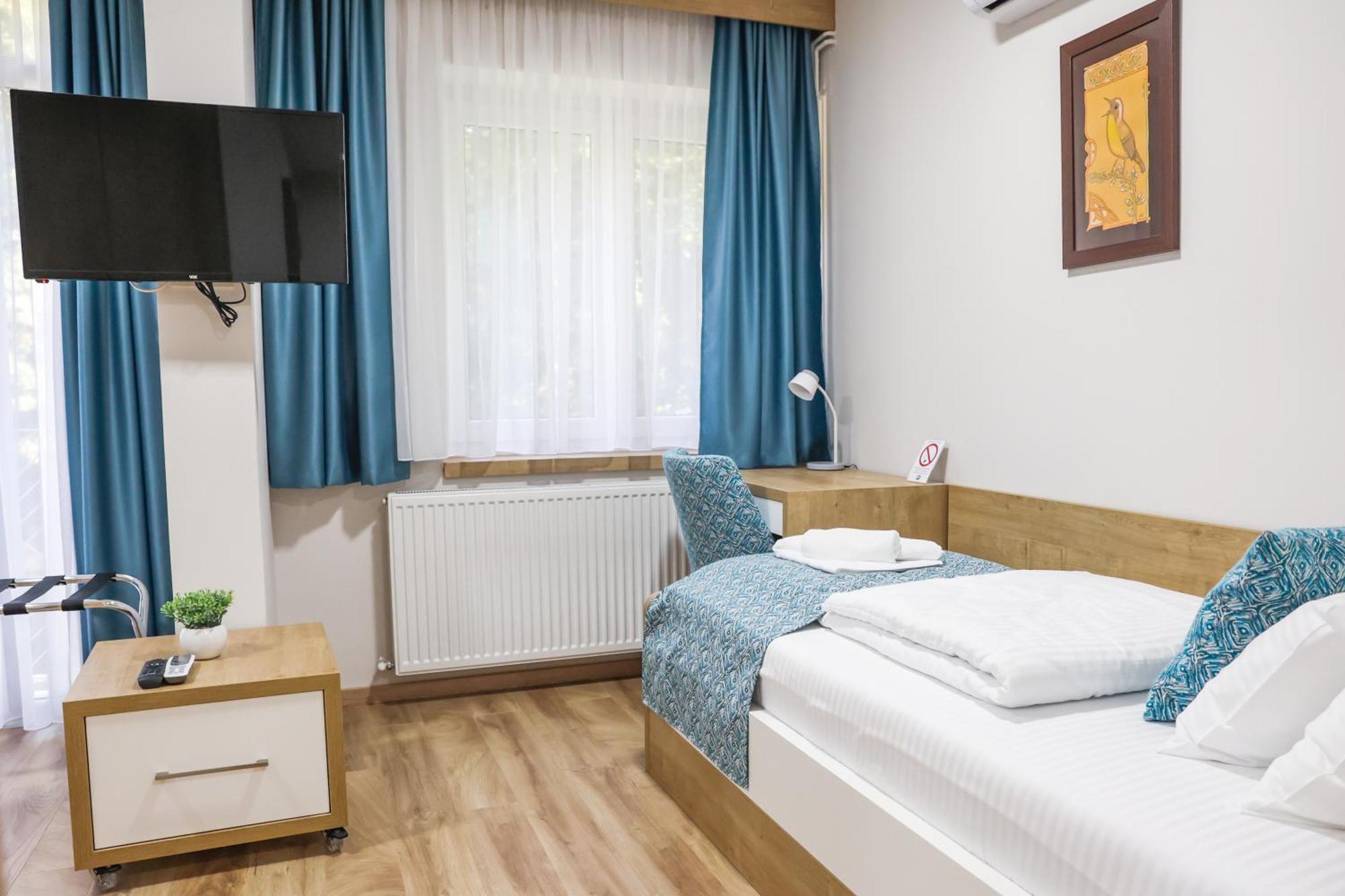 Grand Park Rooms & Apartments Čačak Eksteriør bilde