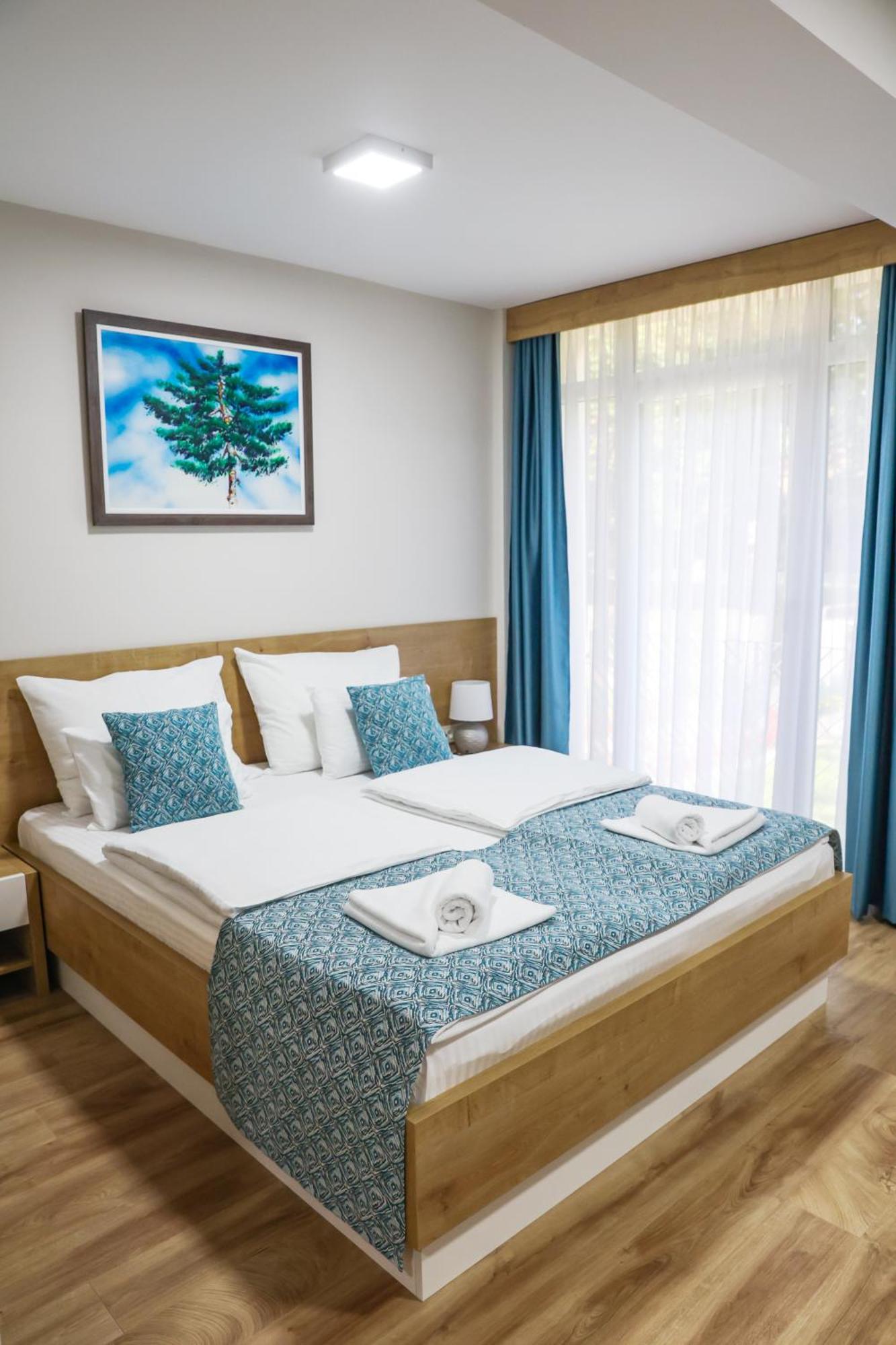 Grand Park Rooms & Apartments Čačak Eksteriør bilde